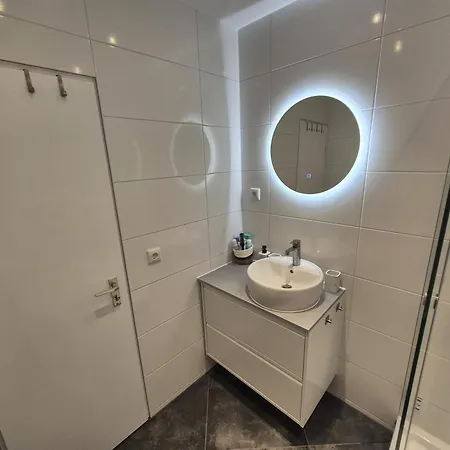 Meerzeit Mit Terrasse & Parkplatz Scharbeutz