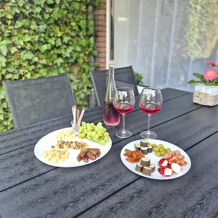 Meerzeit Mit Terrasse & Parkplatz