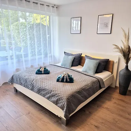 Meerzeit Mit Terrasse & Parkplatz Daire Scharbeutz