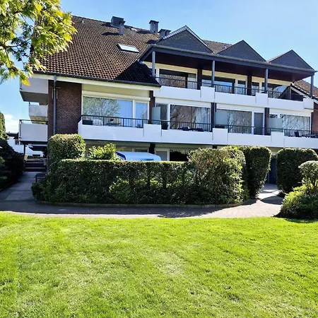 Apartment Meerzeit Mit Terrasse & Parkplatz Scharbeutz